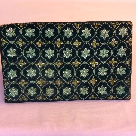 FINAL SALE PRICE Made in India Embellished Evening Clutch - Picture 1 of 6